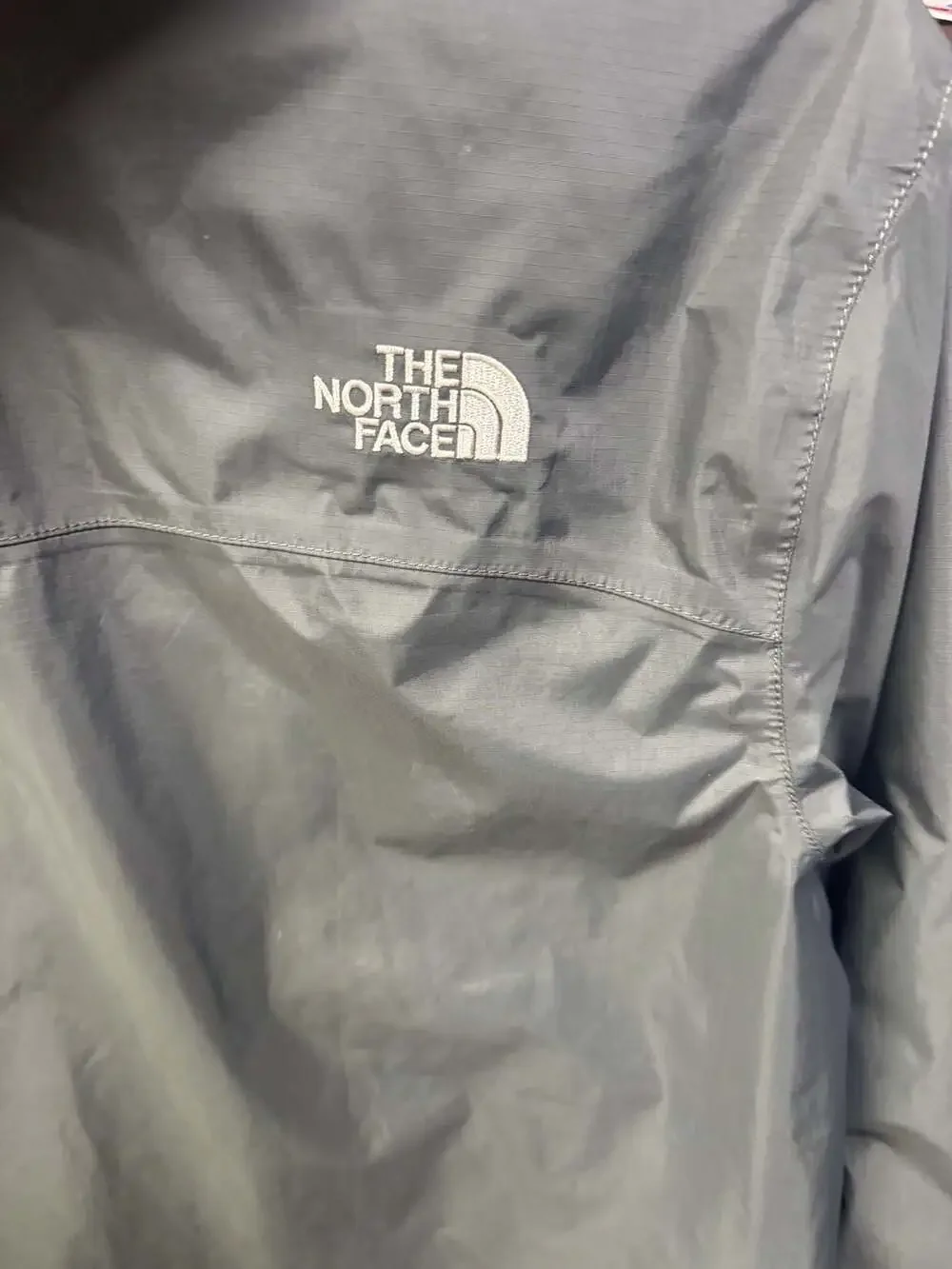 The North Face Resolve 2 Waterproof Hooded Rain Jacket Men's Size L
